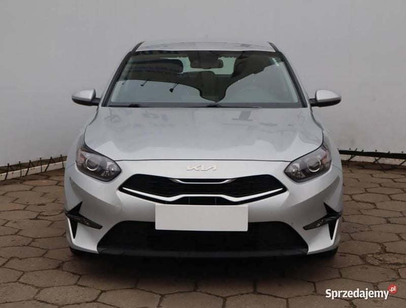 Srebrny Używany 2021 Kia Ceed Hatchback | 69 999 zł (Dobra cena) - Obraz 1/4