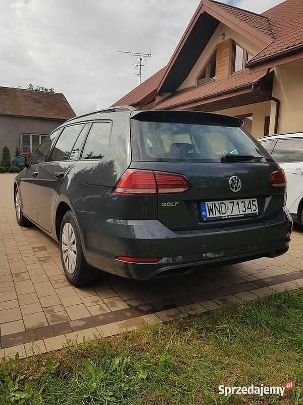 Używany 2018 VW Golf VII Kombi | 31 500 zł (Uczciwa cena) - Obraz 1/4