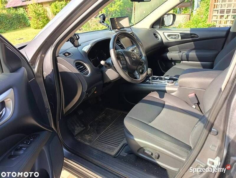Używany Nissan Pathfinder 2017 SUV
