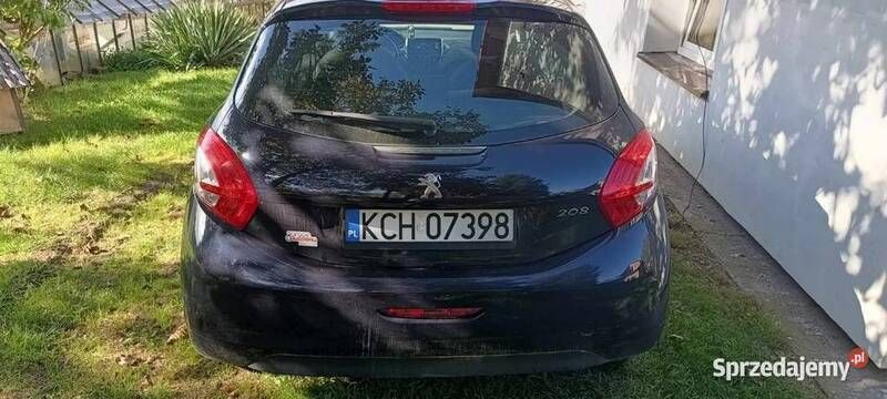 Fioletowy Używany 2015 Peugeot 208 Hatchback | 21 000 zł (Uczciwa cena) - Obraz 1/4