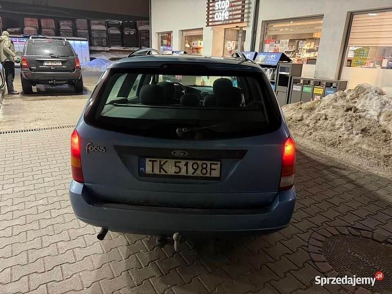 Używany Ford Focus 2001 Niebieski Kombi