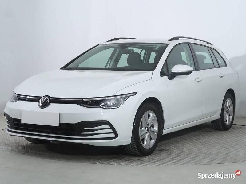 Używany VW Golf VIII 2021 Biały Kombi