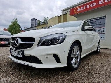 Biały Używany 2017 Mercedes A180 Hatchback | 89 900 zł (Dość drogi) - Obraz 1/4