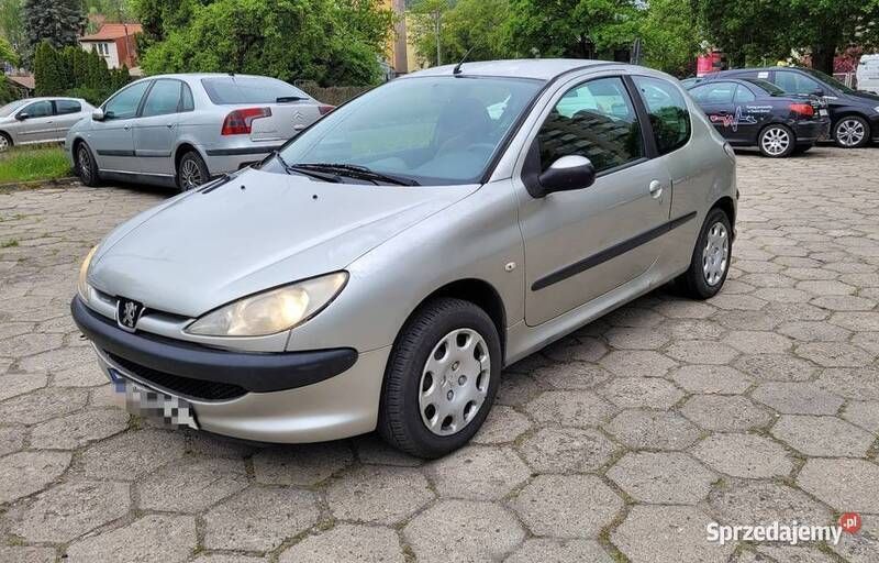 Srebrny Używany 2006 Peugeot 206 Hatchback | 1699 zł (Dobra cena) - Obraz 1/4