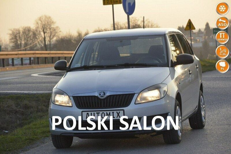 Srebrny (metalik) Używany 2013 Skoda Fabia Kombi | 7724 zł (Uczciwa cena) - Obraz 1/4
