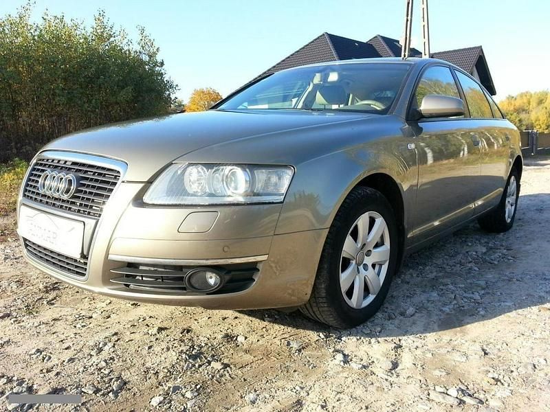 Złoty (metalik) Używany 2005 Audi A6 Sedan/Limuzyna | 48 900 zł - Obraz 1/1