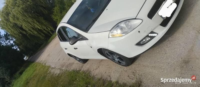 Biały Używany 2008 Fiat Bravo Hatchback | 8999 zł (Dobra cena) - Obraz 1/4