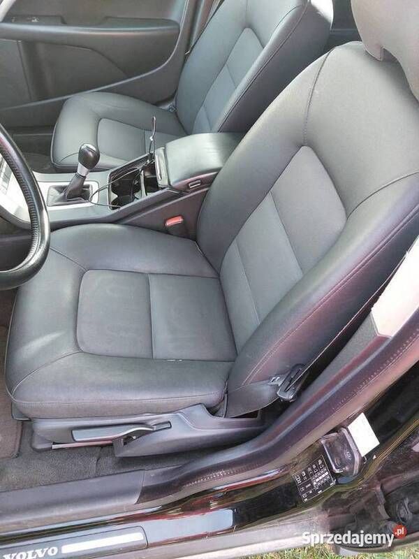 Czarny Używany 2008 Volvo V70 Kombi | 23 900 zł (Dość drogi) - Obraz 1/4