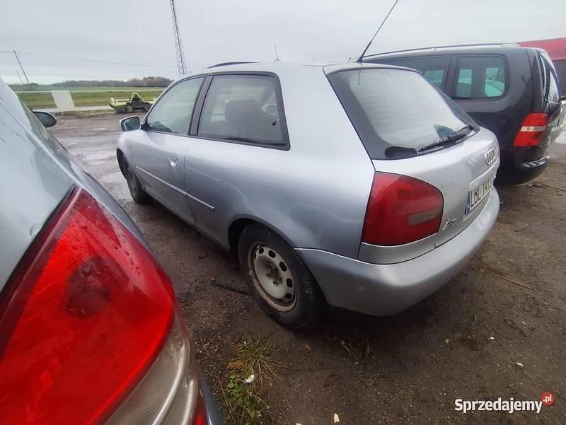 Srebrny Używany 1998 Audi A3 | 2200 zł - Obraz 1/4
