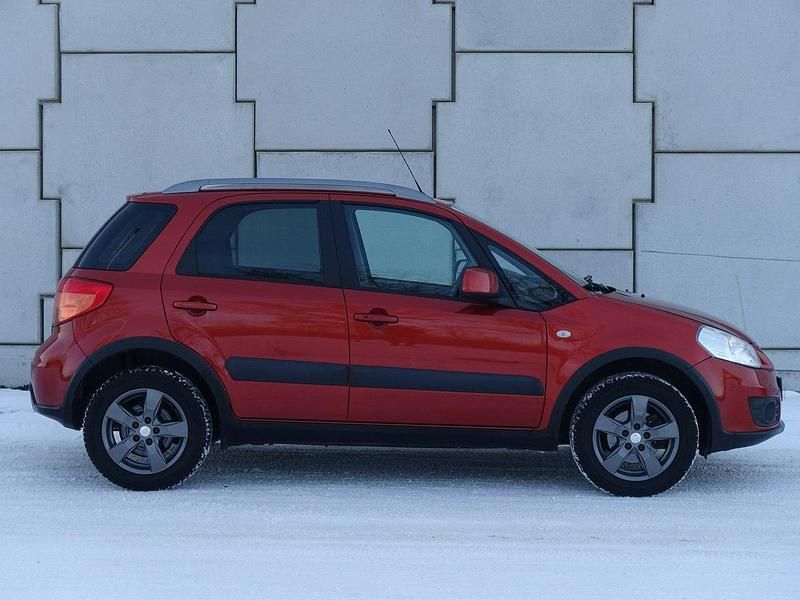 Używany Suzuki SX4 120 KM (88 kW) 2010 Bordowy (metalik) Hatchback