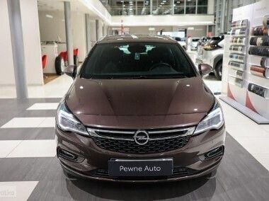 Brązowy Używany 2017 Opel Astra Dynamic Sedan/Limuzyna | 63 850 zł - Obraz 1/4