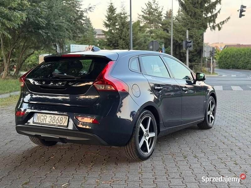 Używany 2014 Volvo V40 Kombi | 36 800 zł (Uczciwa cena) - Obraz 1/4