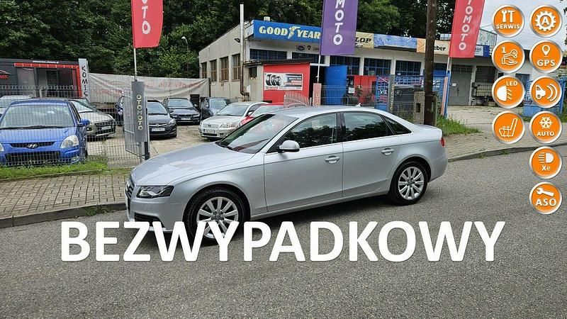 Srebrny Używany 2011 Audi A4 Sedan/Limuzyna | 39 900 zł (Super Cena) - Obraz 1/4