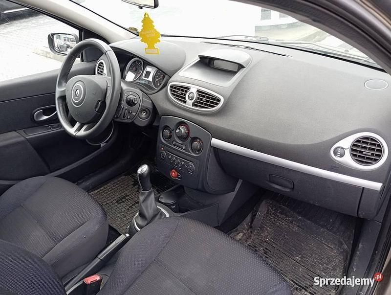 Używany Renault Clio III 2008 Kombi