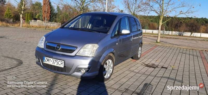 Srebrny Używany 2008 Opel Meriva Minivan | 9800 zł (Dość drogi) - Obraz 1/3