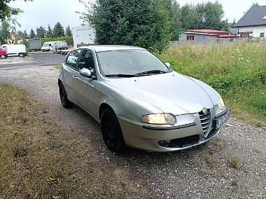 Srebrny Używany 2001 Alfa Romeo 147 Hatchback | 1800 zł - Obraz 1/4