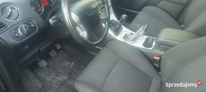 Używany Ford S-MAX S 145 KM (106 kW) 2007 Minivan