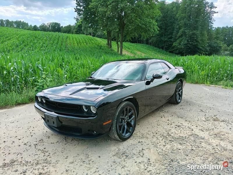 Czarny Używany 2019 Dodge Challenger SXT Coupe | 82 000 zł (Dość drogi) - Obraz 1/4
