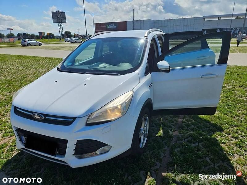 Biały Używany 2014 Ford Kuga SUV | 36 900 zł (Super Cena) - Obraz 1/4
