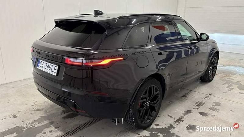 Używany Land Rover Range Rover Velar S 250 KM (183 kW) 2023 Czarny (metalik) SUV