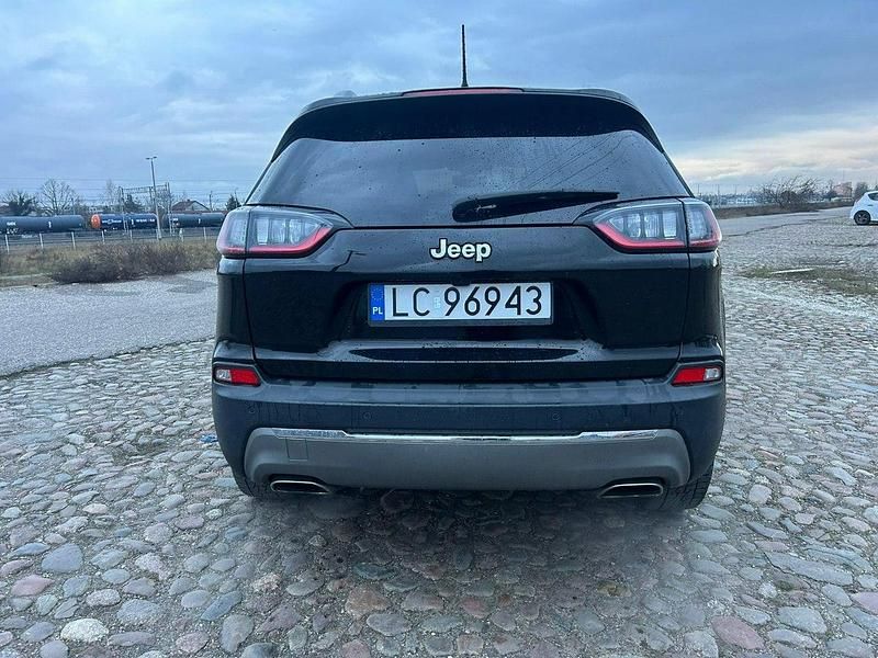Używany Jeep Cherokee Limited 273 KM (200 kW) 2018 Czarny SUV