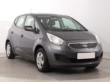 Szary Używany 2011 Kia Venga Hatchback | 23 999 zł (Dobra cena) - Obraz 1/4