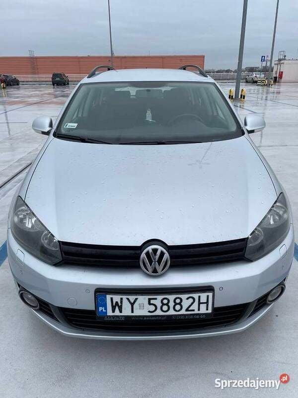 Srebrny Używany 2012 VW Golf VI Trendline Kombi | 18 000 zł (Super Cena) - Obraz 1/4