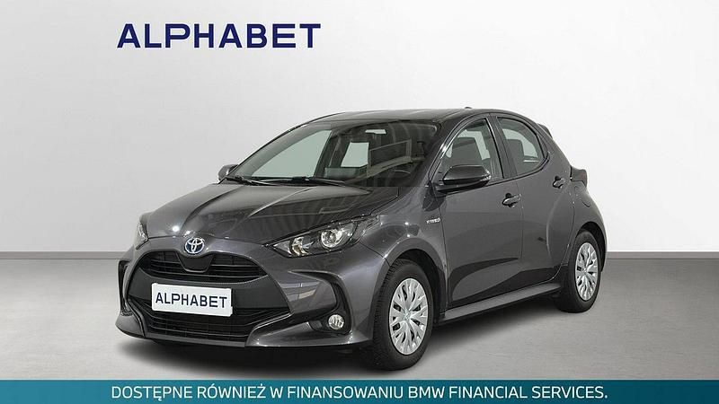 Szary Używany 2021 Toyota Yaris Hybrid Comfort Hatchback | 71 900 zł (Dobra cena) - Obraz 1/3