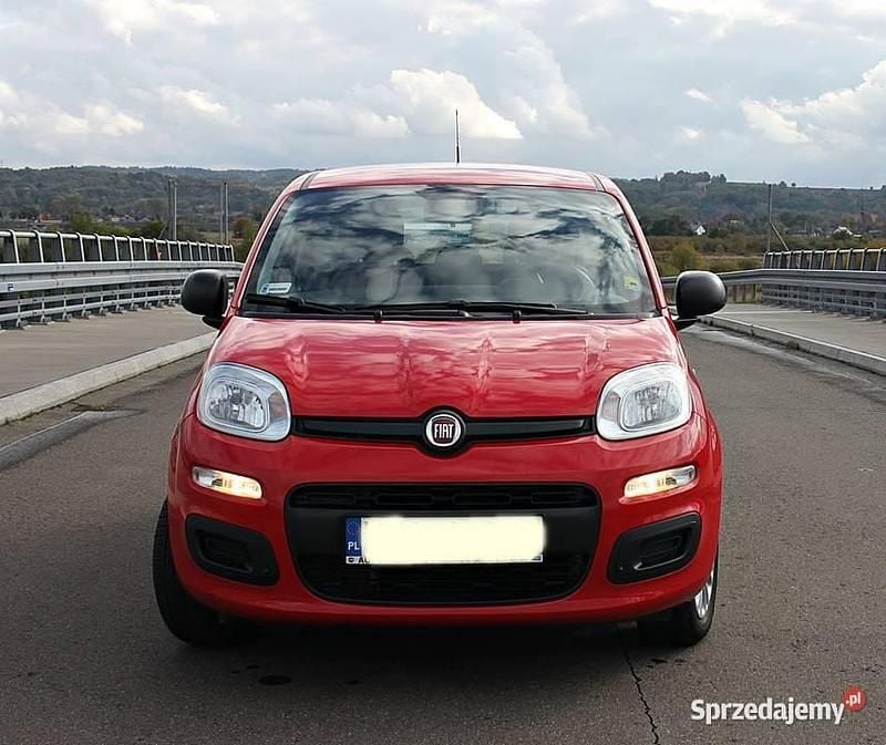 Czerwony Używany 2019 Fiat Panda | 37 400 zł - Obraz 1/4