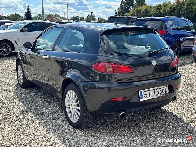 Używany Alfa Romeo 147 2006 Czarny Hatchback