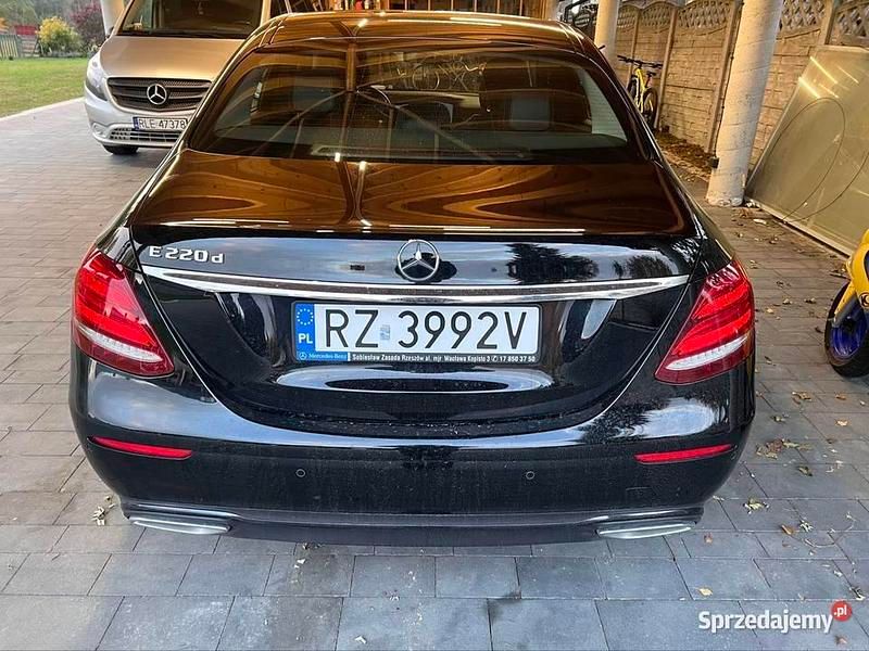 Używany Mercedes A220 2018 Sedan/Limuzyna
