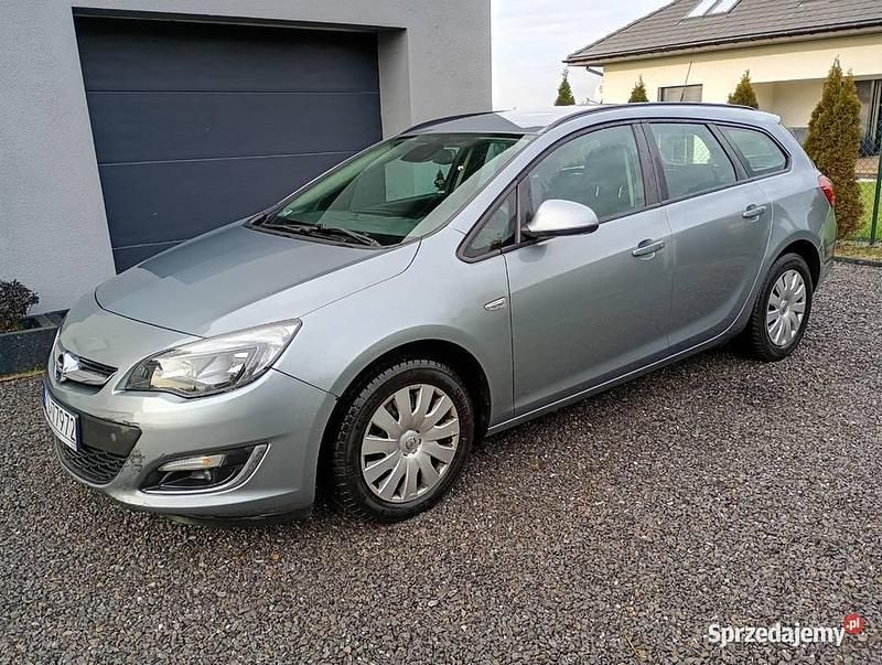 Używany 2013 Opel Astra Kombi | 13 600 zł (Dobra cena) - Obraz 1/4