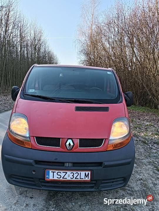 Czerwony Używany 2001 Renault Trafic Van | 8999 zł (Uczciwa cena) - Obraz 1/4