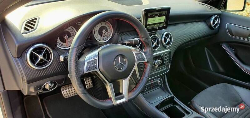 Używany 2014 Mercedes 200 AMG | 68 900 zł - Obraz 1/4