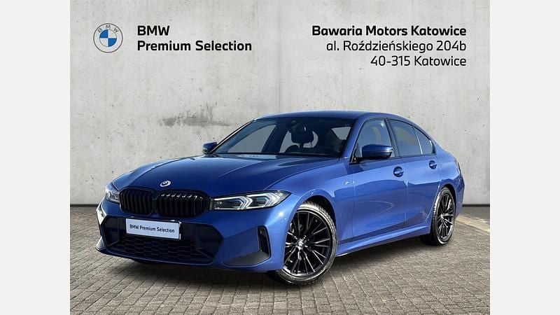 Niebieski portimao m metalizowany Używany 2022 BMW 320 Shadowline Sedan/Limuzyna | 129 900 zł (Super Cena) - Obraz 1/3