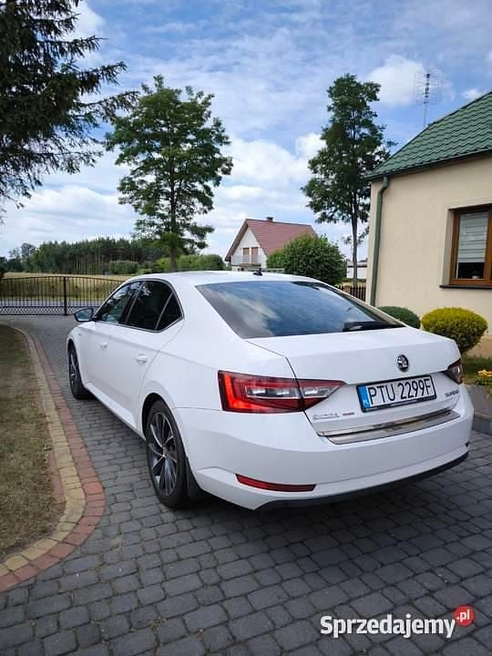 Używany 2017 Skoda Superb LAURIN & KLEMENT | 68 800 zł (Dość drogi) - Obraz 1/4