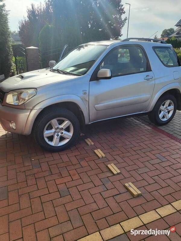 Srebrny Używany 2004 Toyota RAV4 SUV | 25 000 zł (Drogi) - Obraz 1/4