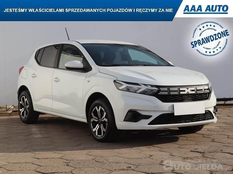 Używany Dacia Sandero 2023 Biały