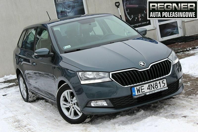 Używany Skoda Fabia Ambition 95 KM (69 kW) 2021 Szary Kombi