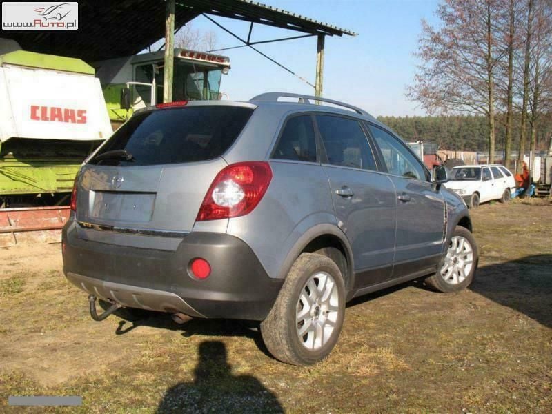 Używany Opel Antara 126 KM (92 kW) 2011 Szary (metalik) SUV
