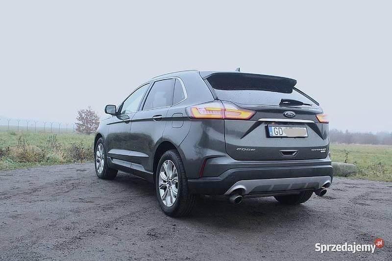 Grafitowy Używany 2020 Ford Edge Titanium SUV | 89 000 zł (Uczciwa cena) - Obraz 1/4