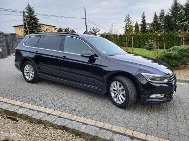 Czarny Używany 2019 VW Passat Highline Sedan/Limuzyna | 62 900 zł (Uczciwa cena) - Obraz 1/4