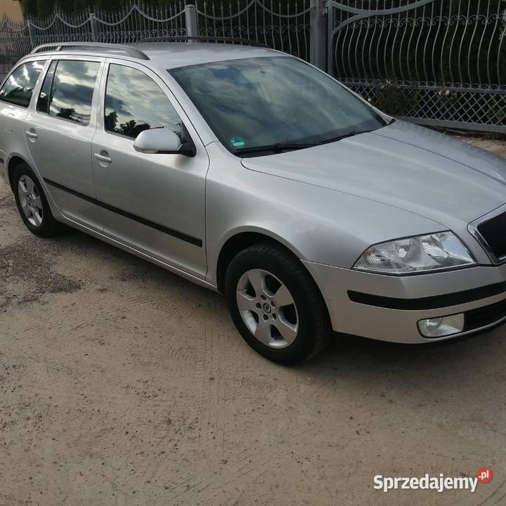 Srebrny Używany 2008 Skoda Octavia Kombi | 13 900 zł (Uczciwa cena) - Obraz 1/4