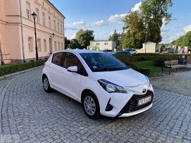 Biały Używany 2018 Toyota Yaris Active Hatchback | 34 900 zł (Drogi) - Obraz 1/4