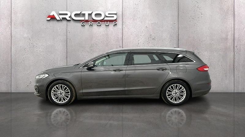 Używany Ford Mondeo Titanium 140 KM (102 kW) 2022 Szary Kombi