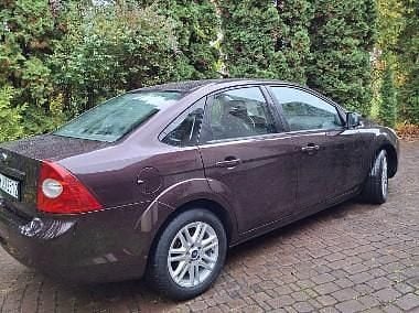 Inny kolor Używany 2008 Ford Focus Sedan/Limuzyna | 12 000 zł (Uczciwa cena) - Obraz 1/3