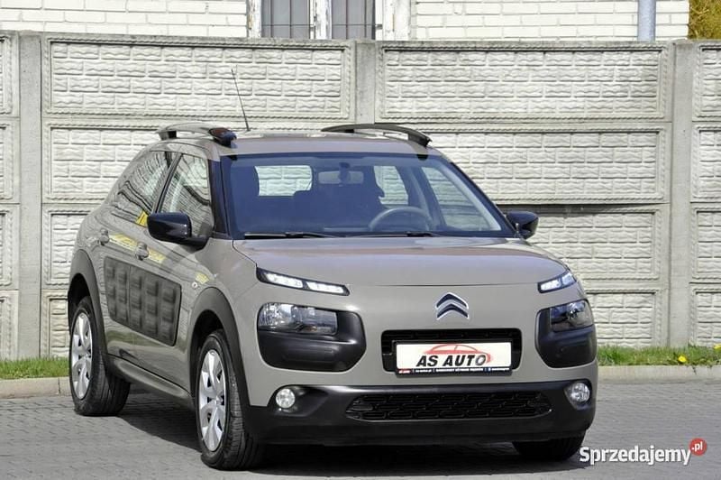 Szary Używany 2015 Citroën C4 Cactus Shine Hatchback | 34 900 zł (Uczciwa cena) - Obraz 1/4