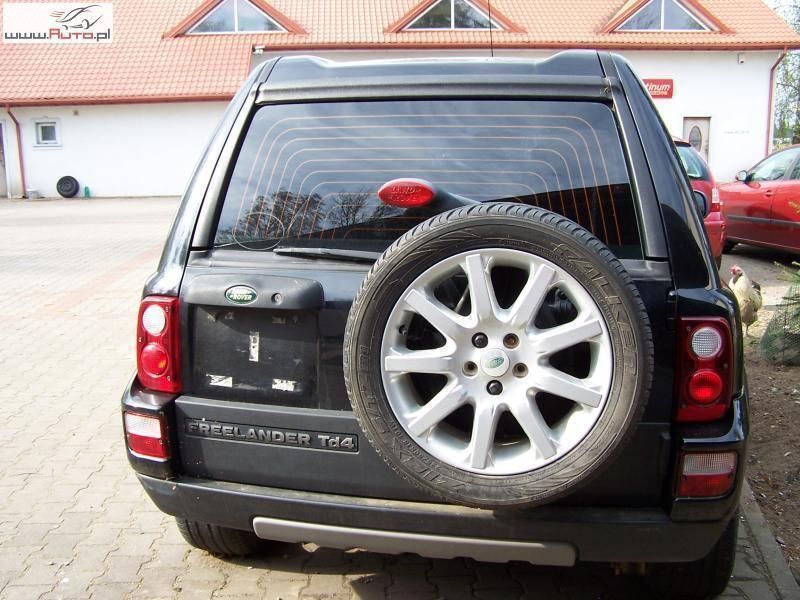 Używany Land Rover Freelander 110 KM (80 kW) 2004 Czarny SUV