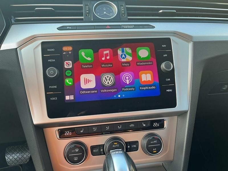 Czarny Używany 2019 VW Passat Comfortline Kombi | 53 000 zł (Uczciwa cena) - Obraz 1/4