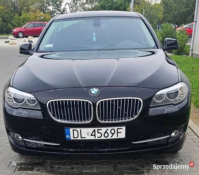 Używany 2011 BMW 520 Kombi | 33 000 zł (Drogi) - Obraz 1/4